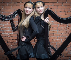 Harfy, The Harp Twins, Camille Kitt, Kobiety, Kennerly Kitt, Bliźniaczki