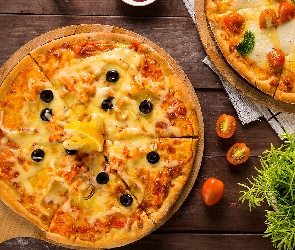 Pomidorki, Ser, Pizza, Deski, Tabasco, Sos, Zioła, Oliwki