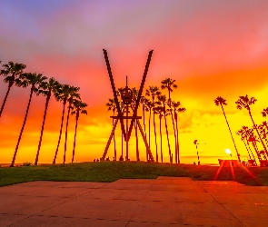 Zachód słońca, Palmy, Kalifornia, Stany Zjednoczone, Venice Beach V Sculpture, Morze