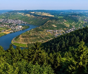Rzeka Mozela, Nadrenia-Palatynat, Pola, Lasy, Meander, Góry, Polich, Domy, Miejscowość, Dolina Mozeli, Drzewa, Niemcy, Trier-Saarburg