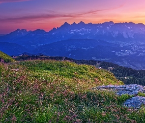 Dolina, Wschód słońca, Austria, Alpy Salzburskie, Masyw Dachstein, Trawa, Góry