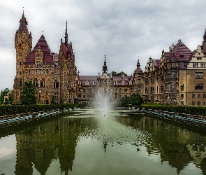 Polska, Województwo opolskie, Fontanna, Pałac w Mosznej, Sadzawka, Moszna