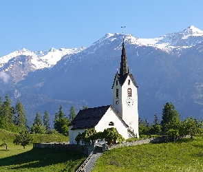 Kościół, Drzewa, Szwajcaria, Alpy, Kanton Gryzonia, Góry