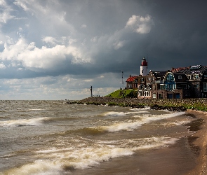 Holandia, Urk, Latarnia morska, Domy, Jezioro, Lake IJsselmeer