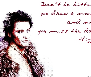 Viggo Mortensen, ciemne włosy