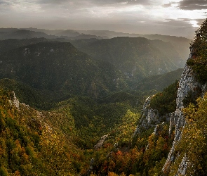 Jesień, Góry, Skały, Drzewa, Dolina, Lasy