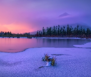 Park Narodowy Banff, Canadian Rockies, Kanada, Jezioro, Vermilion Lake, Zima, Góry, Alberta, Drzewa, Mgła, Szczyt