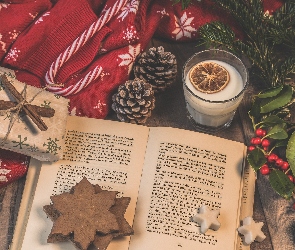 Kompozycja, Prezent, Książka, Boże Narodzenie, Pierniczki, Świeczka