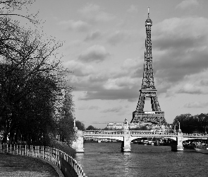 Paryż, Francja, Drzewa, Wieża Eiffla, Rzeka Sekwana, Bulwar, Most