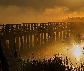 Jezioro, Wschód słońca, Odbicie, Drewniany, Most, Mgła