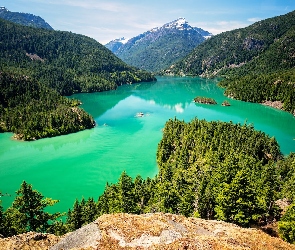 Stan Waszyngton, Stany Zjednoczone, Drzewa, Góry, Jezioro Diablo Lake, Wysepki, Park Narodowy Północnych Gór Kaskadowych