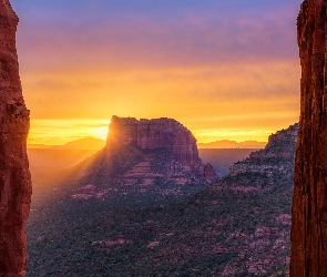 Arizona, Sedona, Czerwone, Stany Zjednoczone, Cathedral Rocks, Zachód słońca, Skały