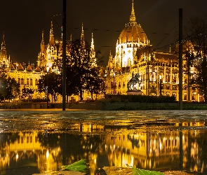 Węgry, Budapeszt, Parlament, Oświetlony, Pomnik konny Franciszka II Rakoczego, Noc
