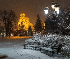 Śnieg, Latarnia, Ławki, Padający, Oświetlona, Zima, Cerkiew, Drzewa, Park, Krzewy