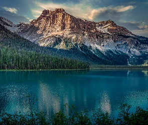 Góry Skaliste, Drzewa, Park Narodowy Yoho, Emerald Lake, Kolumbia Brytyjska, Jezioro, Kanada, Zachód słońca
