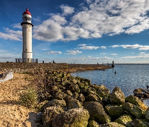 Chmury, Kamienie, Hellevoetsluis, Holandia, Wybrzeże, Latarnia morska