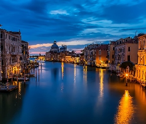 Wenecja, Domy, Włochy, Canal Grande, Latarnie, Kanał, Wschód słońca, Łodzie