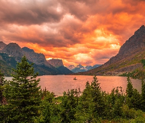 Stany Zjednoczone, Chmury, Jezioro, Zachód słońca, Saint Mary Lake, Góry, Stan Montana, Park Narodowy Glacier, Drzewa