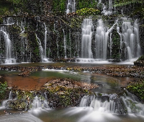 Nowa Zelandia, Papatowai, Wodospad Purakaunui, Rzeka Purakaunui