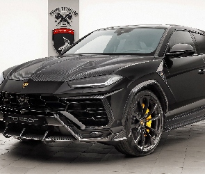 Czarne, Lamborghini Urus