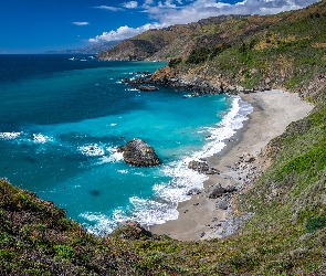 Stany Zjednoczone, Region Big Sur, Chmury, Kalifornia, Góry, Skały, Wybrzeże, Plaża, Morze, Kwiaty