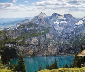 Jezioro Oeschinen, Góry, Szwajcaria, Dom, Kanton Berno, Alpy Berneńskie