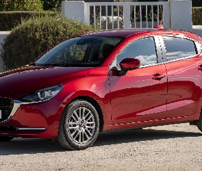 Czerwona, 2020, Mazda 2