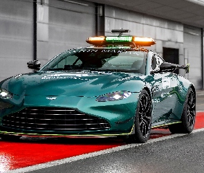 Zielony, Safety Car, Aston Martin Vantage