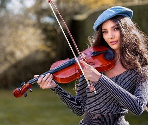 Spojrzenie, Beret, Kobieta, Skrzypce, Długowłosa, Szatynka