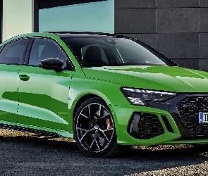 Zielone, Audi RS3