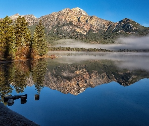 Kanada, Park Narodowy Jasper, Jezioro, Góry, Pyramid Lake, Drzewa