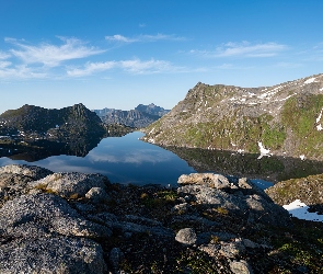 Jezioro, Kamienie, Wyspa Senja, Norwegia, Góry, Lofoty