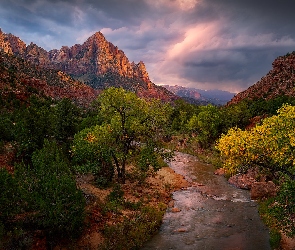 Góra Watchman, Drzewa, Góry, Rzeka Virgin River, Utah, Rzeka, Stany Zjednoczone, Park Narodowy Zion