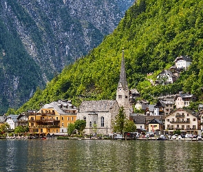 Austria, Hallstatt, Domy, Kościół, Jezioro Hallstattersee, Góry