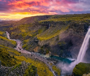 Zachód słońca, Skały, Rzeka Fossa, Chmury, Wąwóz, Islandia, Wodospad Haifoss