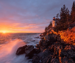 Park Narodowy Acadia, Stan Maine, Drzewa, Stany Zjednoczone, Zachód słońca, Skały, Latarnia morska, Bass Harbor Head Light, Morze