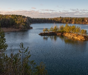 Drzewa, Wysepka, Jezioro, Rozświetlona