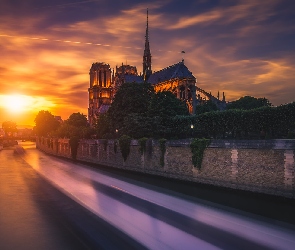 Rzeka Sekwana, Francja, Paryż, Zachód słońca, Katedra Notre Dame
