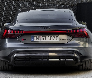 Audi RS E-Tron GT, Tył