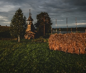 Rosja, Drzewa, Cerkiew, Łąka