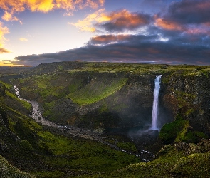 Rzeka Fossa, Skały, Wąwóz, Wodospad Haifoss, Islandia