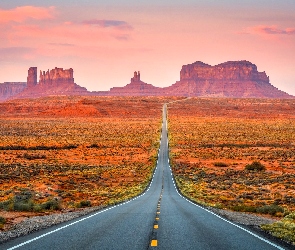 Jesień, Dolina Pomników, Droga, Monument Valley, Stan Utah, Skały, Stany Zjednoczone, Wyżyna Colorado