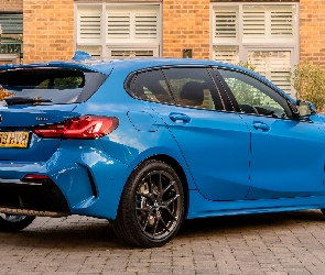 Niebieskie, BMW 1 Seria M Sport