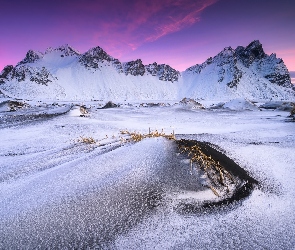 Plaża Stokksnes, Ośnieżona, Hofn, Zima, Góra Vestrahorn, Islandia, Góry