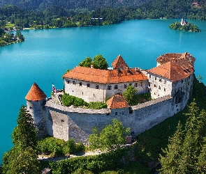 Jezioro Bled, Drzewa, Wyspa Blejski Otok, Zamek Bled, Słowenia