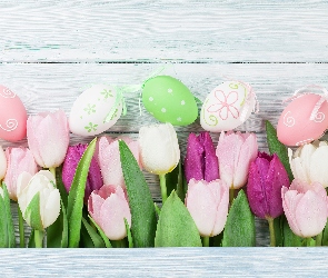 Białe, Pisanki, Różnokolorowe, Deski, Kolorowe, Kwiaty, Tulipany