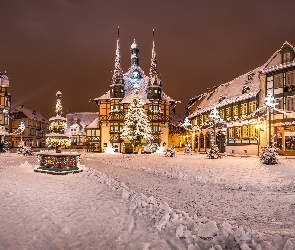 Domy, Noc, Zima, Rynek, Wernigerode, Niemcy, Boże Narodzenie, Saksonia-Anhalt, Ratusz, Choinka, Oświetlony