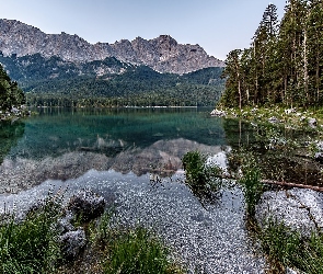 Góry, Bawaria, Drzewa, Niemcy, Odbicie, Eibsee Lake, Alpy Bawarskie, Szczyt Zugspitze, Jezioro