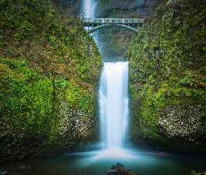 Stan Oregon, Multnomah Falls, Omszałe, Stany Zjednoczone, Wodospad, Most, Skały