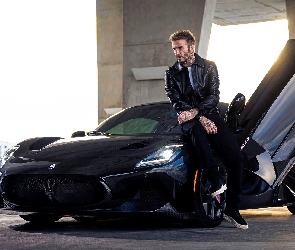 David Beckham, Maserati MC20 Fuoriserie Edition, Piłkarz